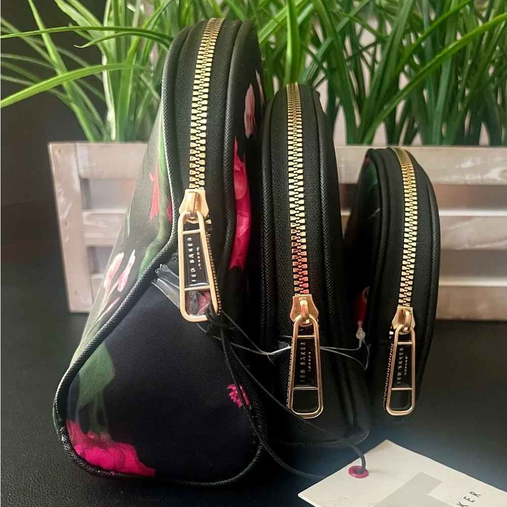 TED BAKER LONDON 3 Piece Scattered Bouquet Cosmetic Bags - Picture 4 of 5